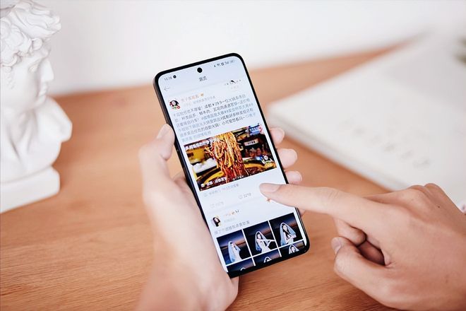 级实锤6大配色+磁吸生态双层OLED屏更耐用不朽情缘平台登录入口华为Mate80三大升(图3) 级实锤6大配色+磁吸生态双层OLED屏更耐用不朽情缘平台登录入口华为Mate80三大升(图3)