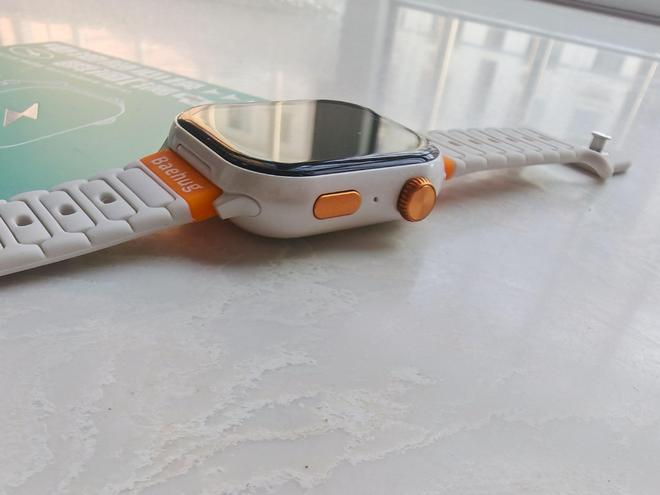 hug宝护光X8青少年电话手表之体验MG不朽情缘可换电操作续航不断Bae